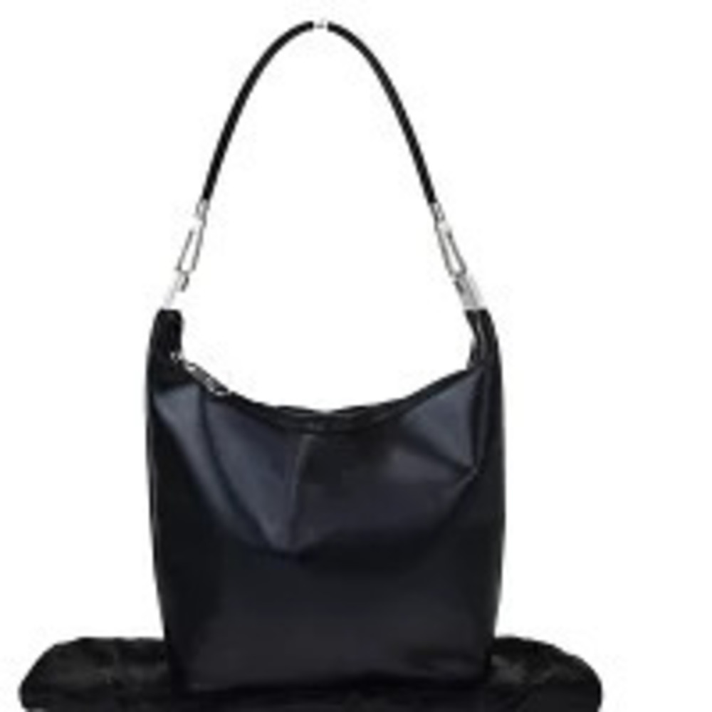 Gucci Leather Shoulder Bag Black